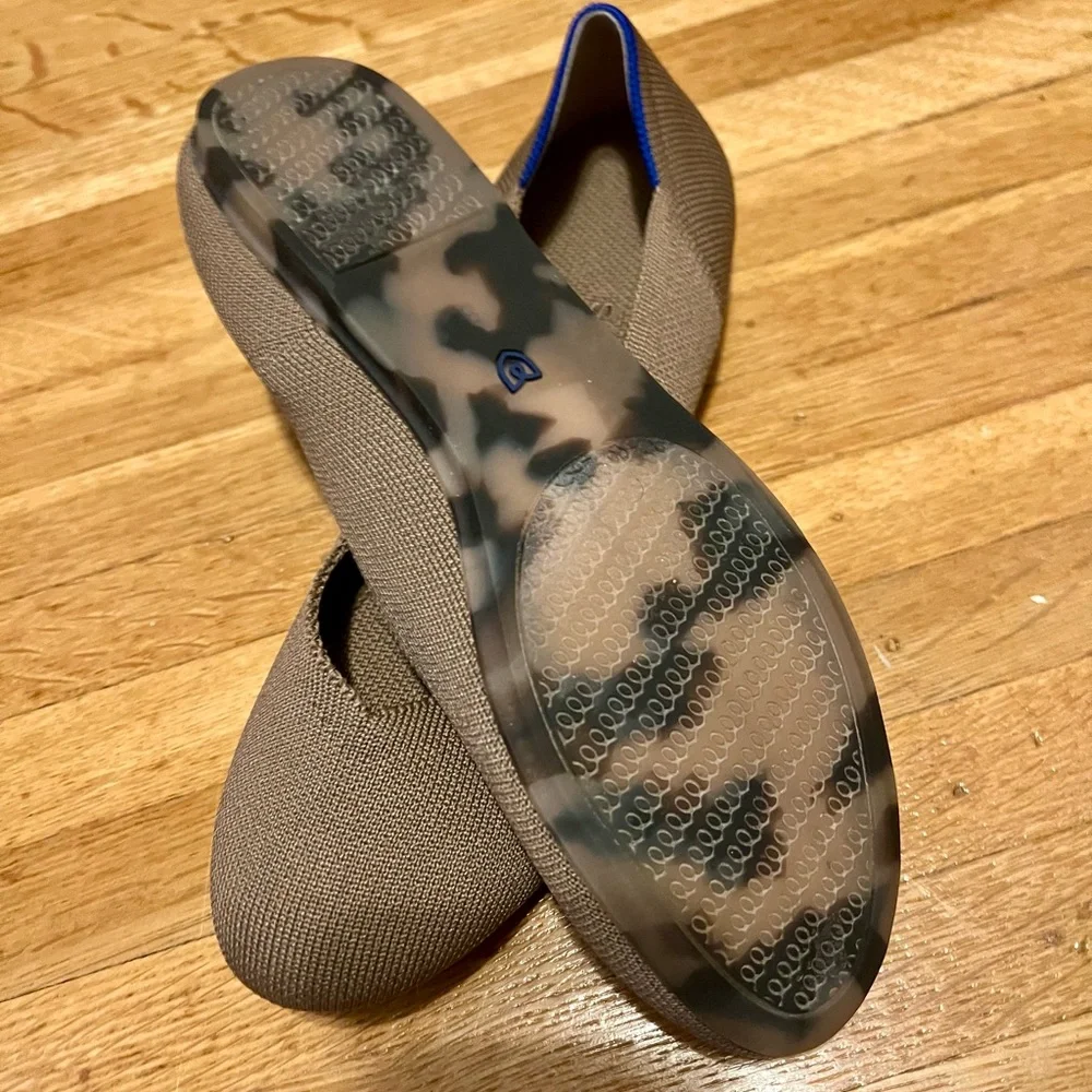 Like new Rothy’s size 8 - Picture 1 of 5